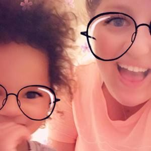 Meet your Posher, Courtney